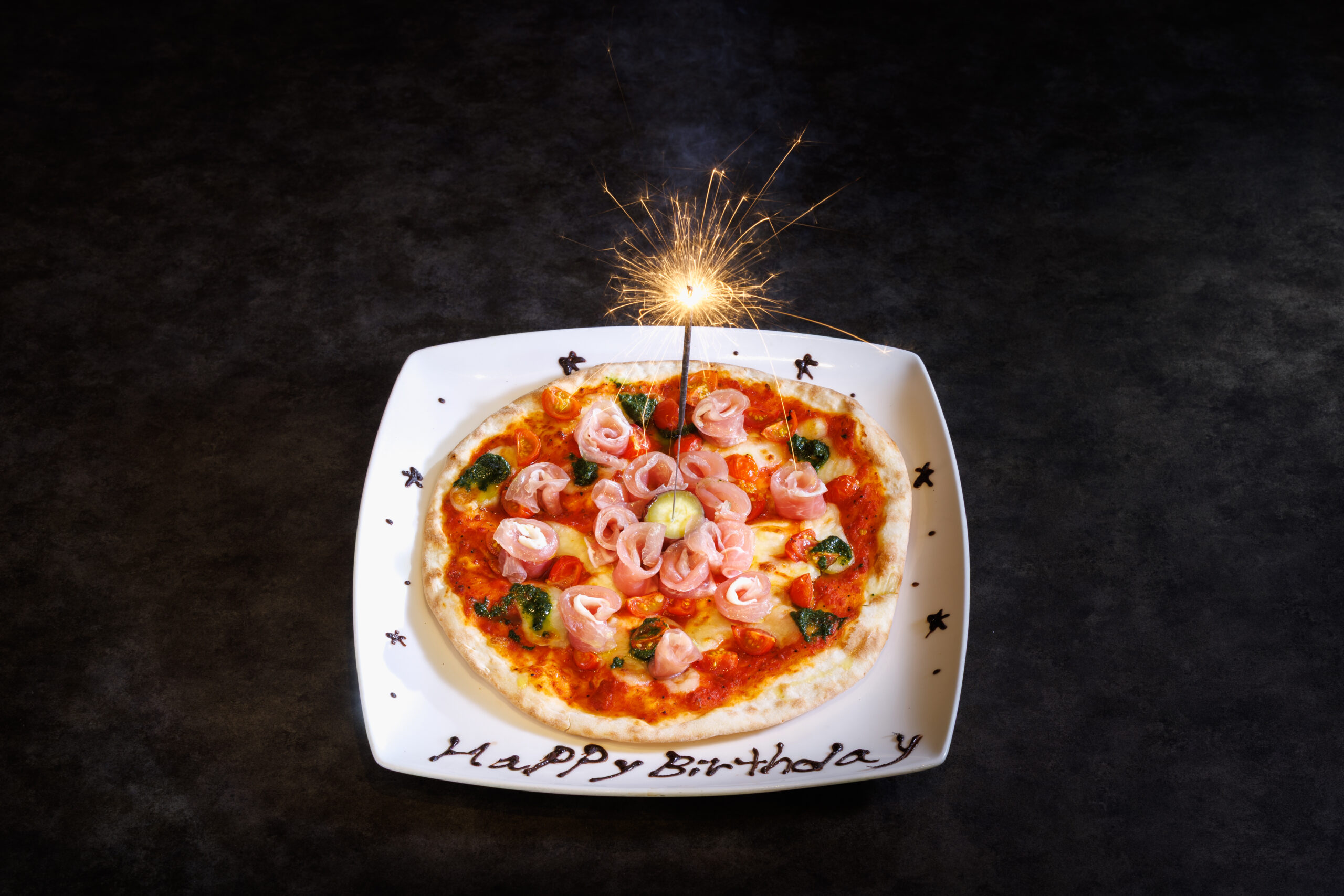 画像：画像：アニバーサリーローズピッツァ