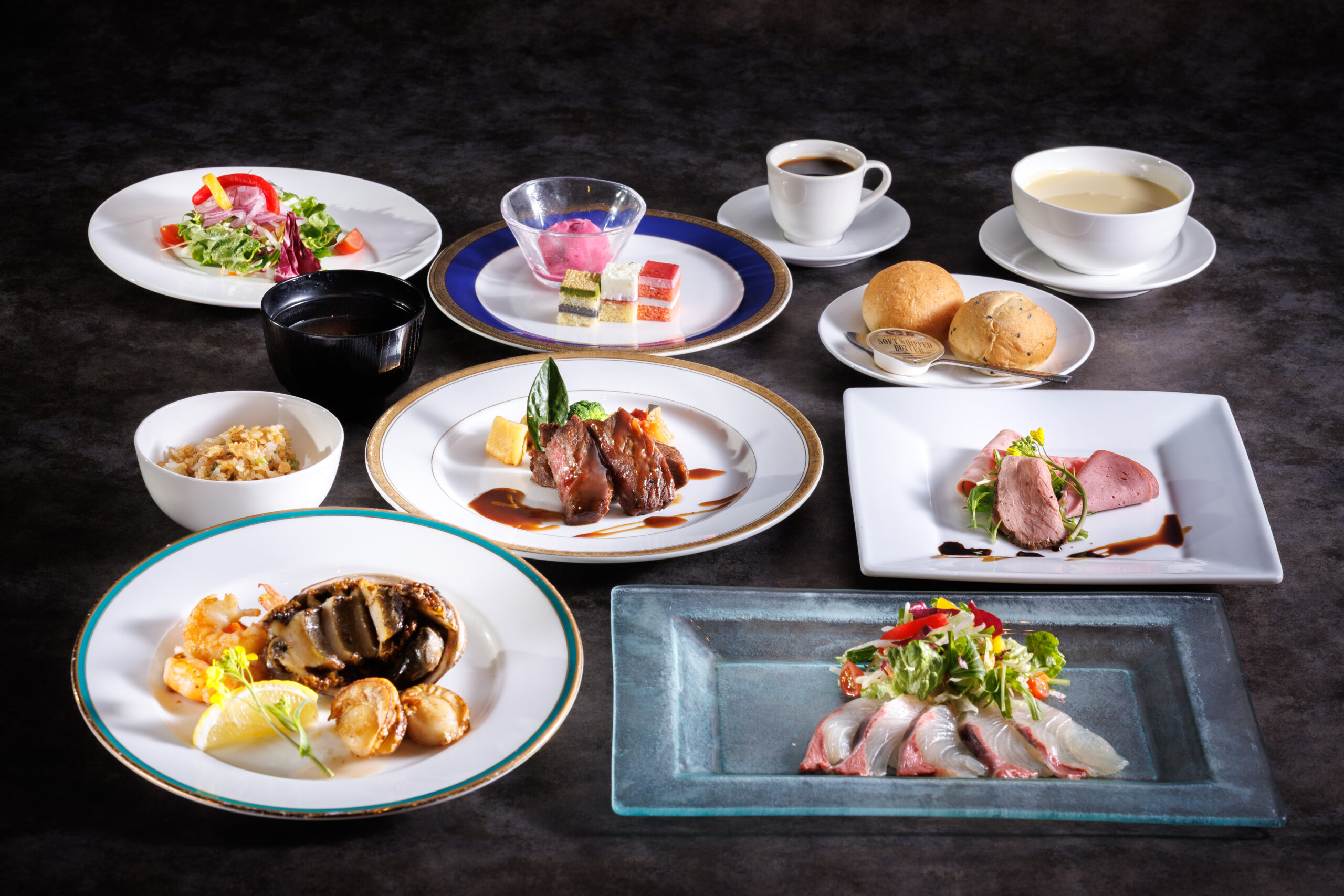 画像：画像：鉄板プロヴァンスあわびコース（全10品）